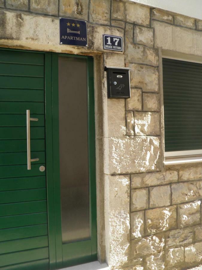 Apartment Dorothy Kaštela 外观 照片